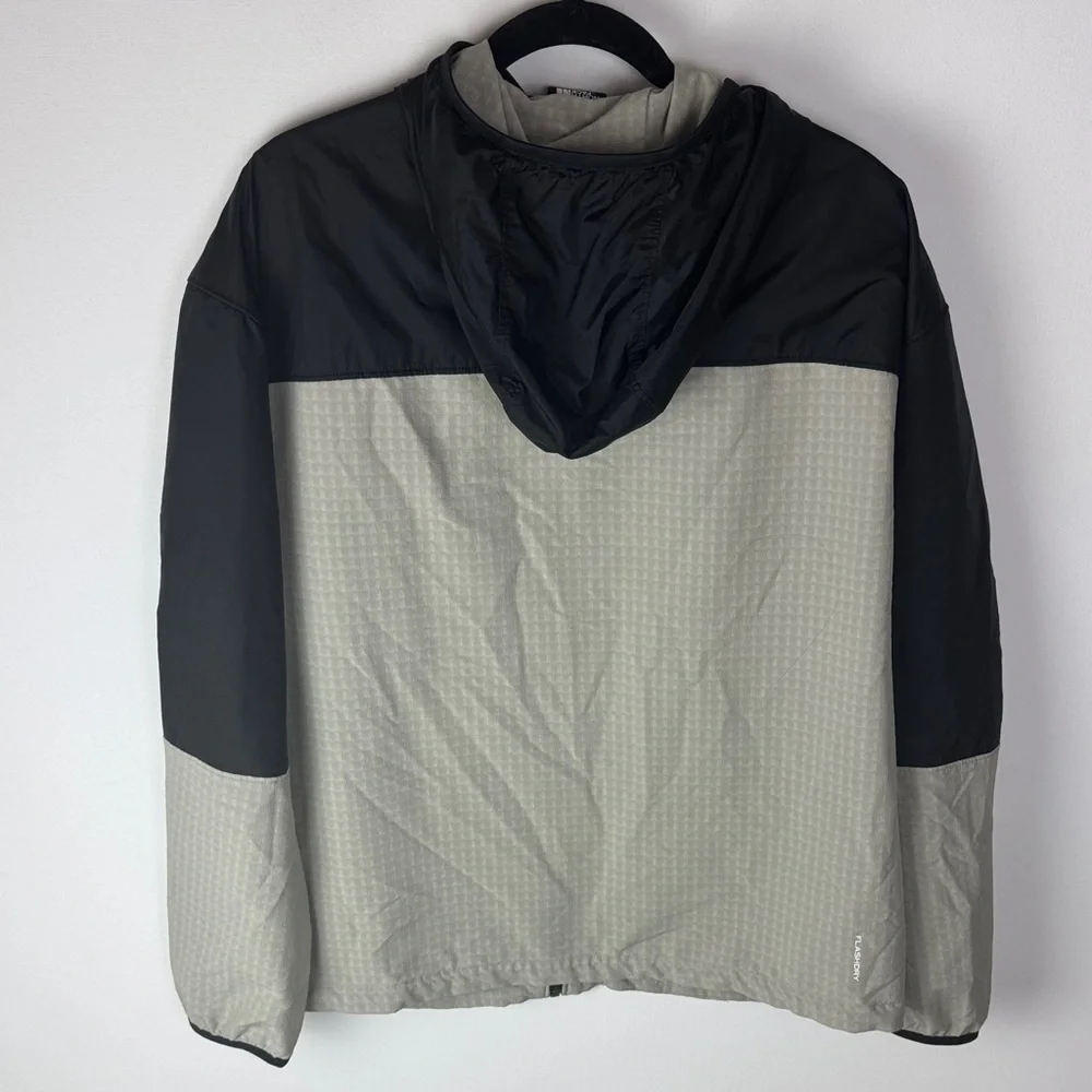 The North Face Light Jacket - Men's Large